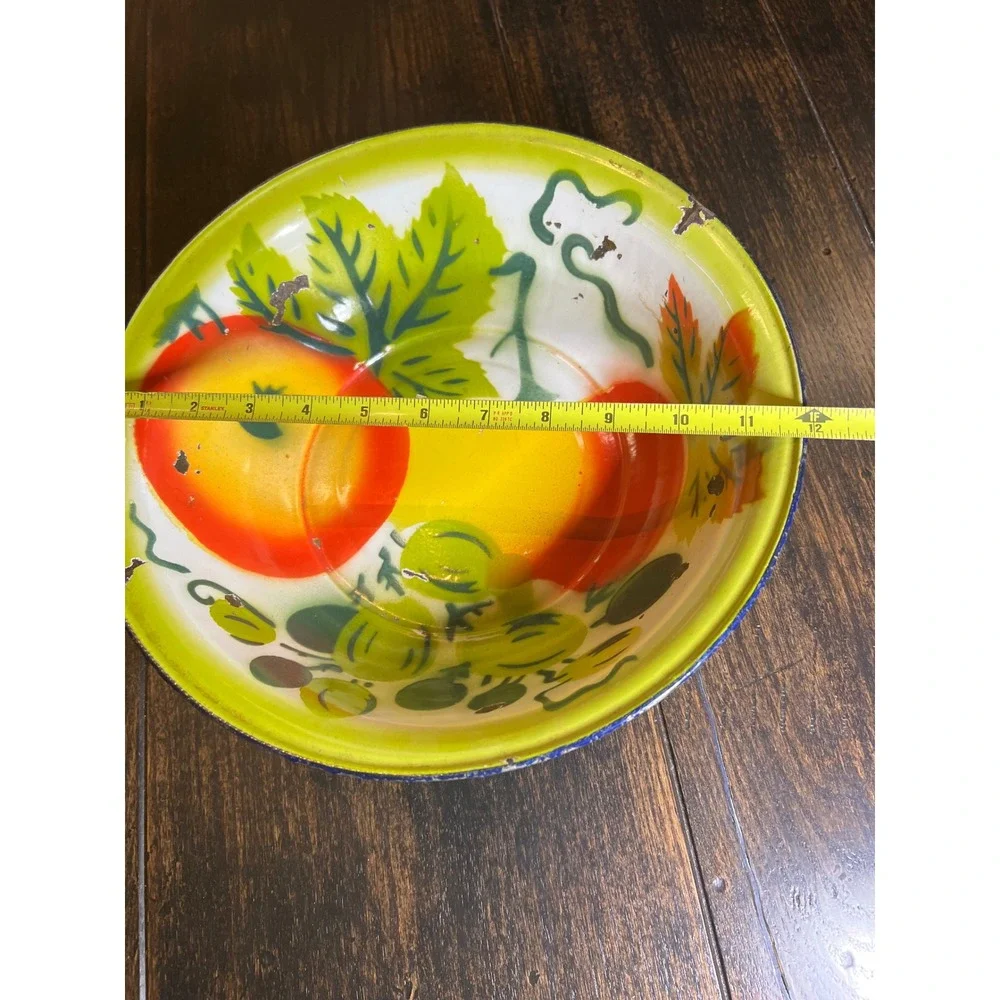 VTG Mid Century Enamel Bowl Fruit Apples Leaves Design Yellow Green Red Rustic